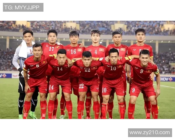 重庆足球队在足球节奏排行榜中荣登第六名展现出强劲实力与潜力 重庆足球队在足球节奏排行榜中荣登第六名展现出强劲实力与潜力