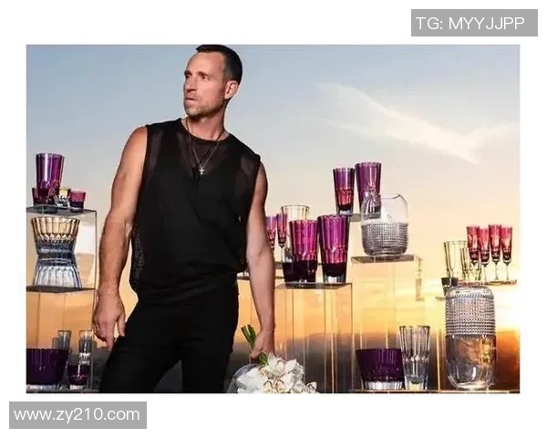 足球明星与女粉丝的甜蜜互动揭秘背后的故事与情感交流